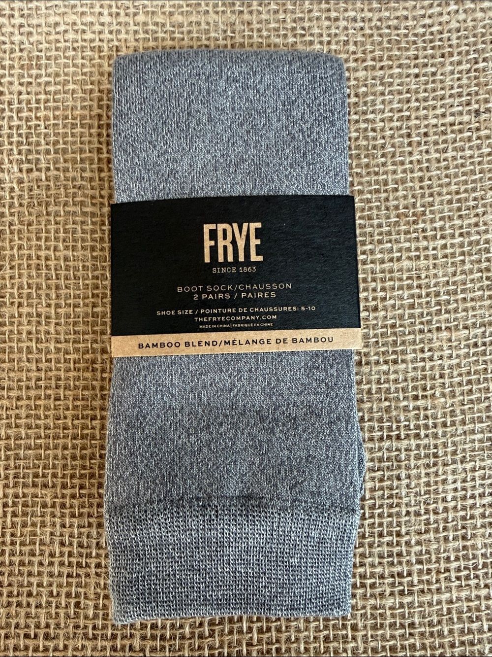 2 pair Frye Gray Bamboo Blend Crew Socks one grey and one black pair socks nwt